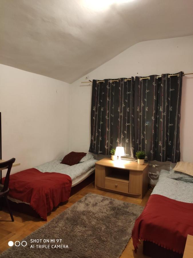 Popularna Guest Home Warschau Exterior foto